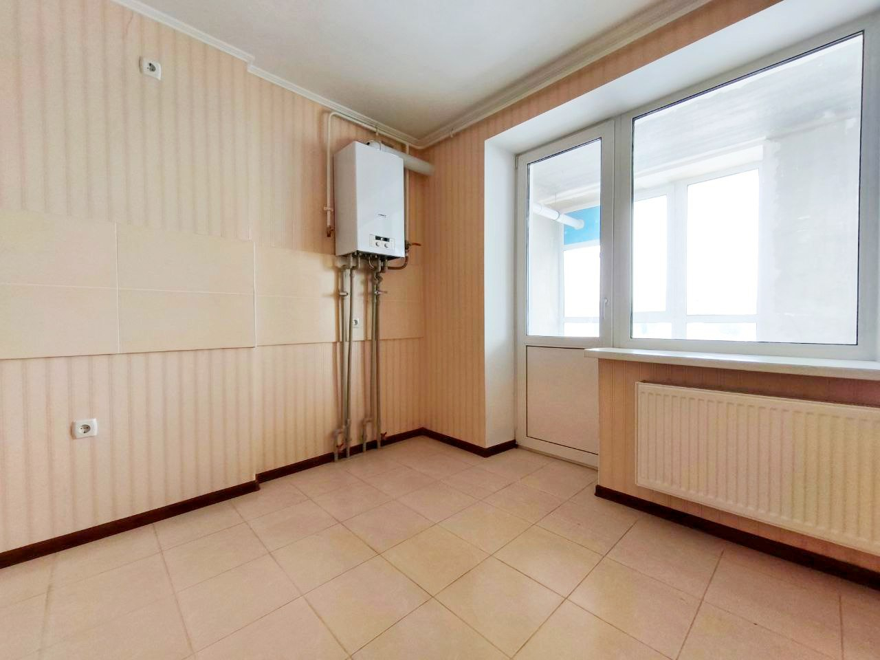 Сучасна 1 кімнатна квартира 66м² з ремонтом і автономним опаленням. Фото 1