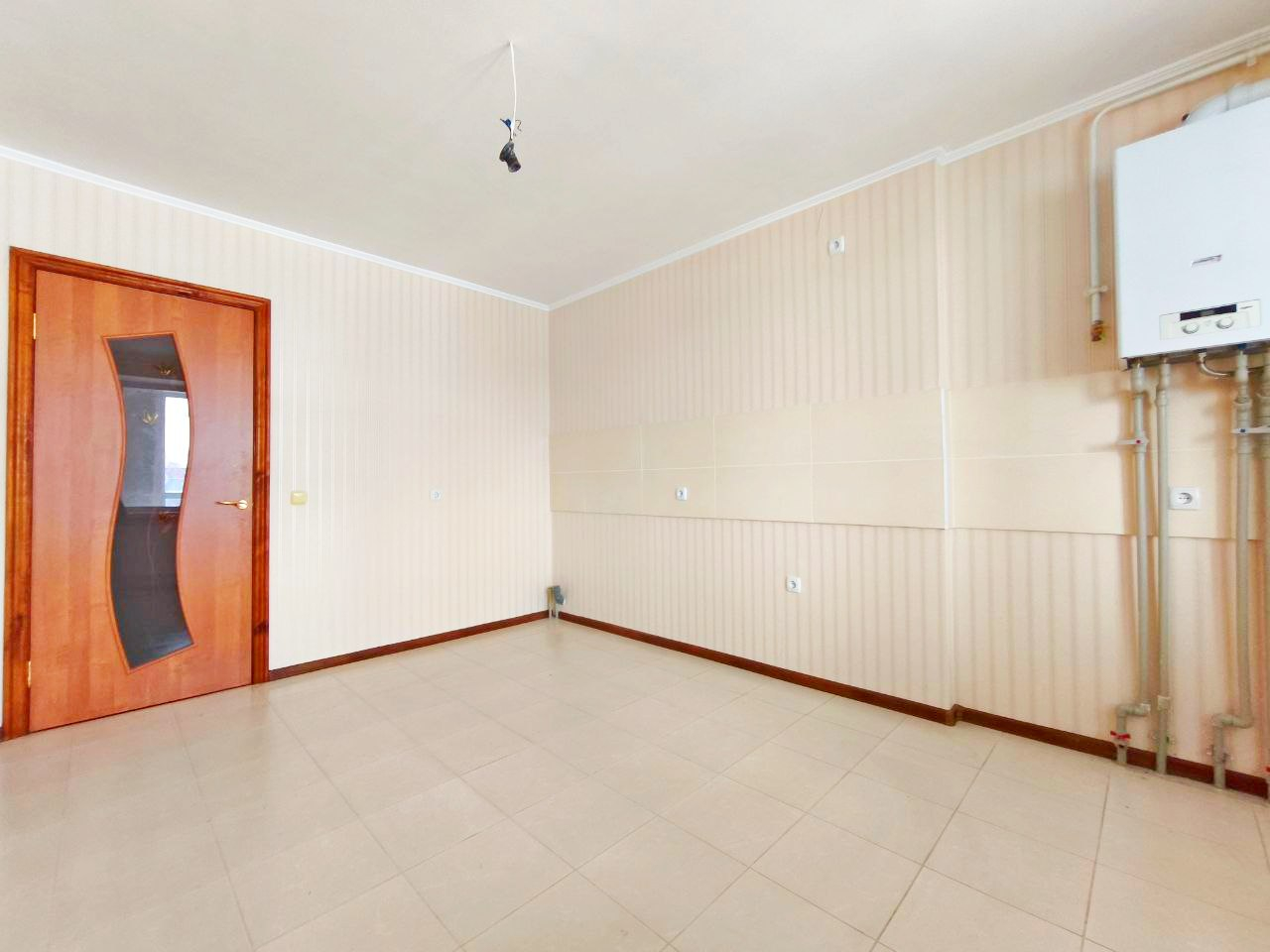 Сучасна 1 кімнатна квартира 66м² з ремонтом і автономним опаленням. Фото - 3