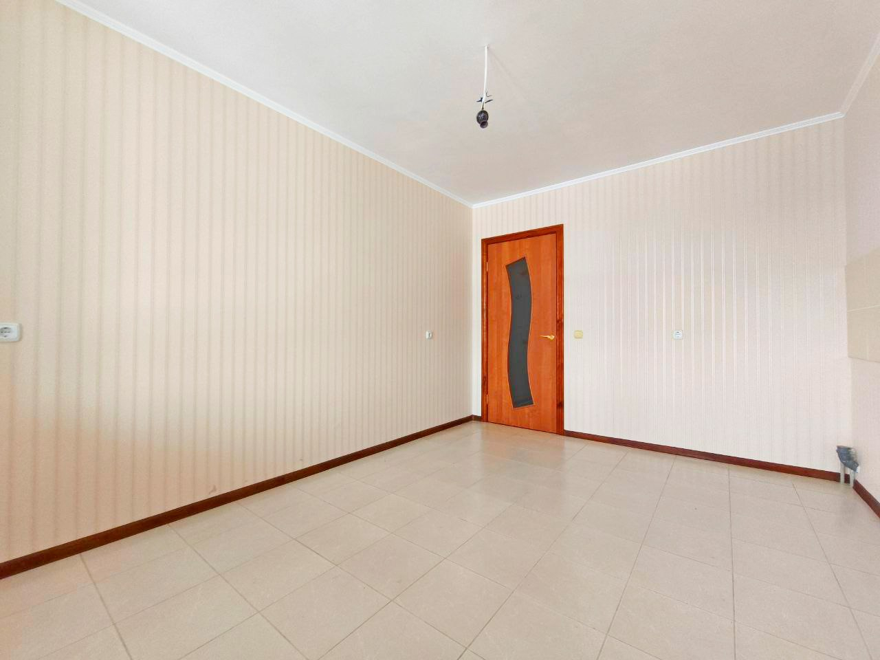 Сучасна 1 кімнатна квартира 66м² з ремонтом і автономним опаленням. Фото - 4