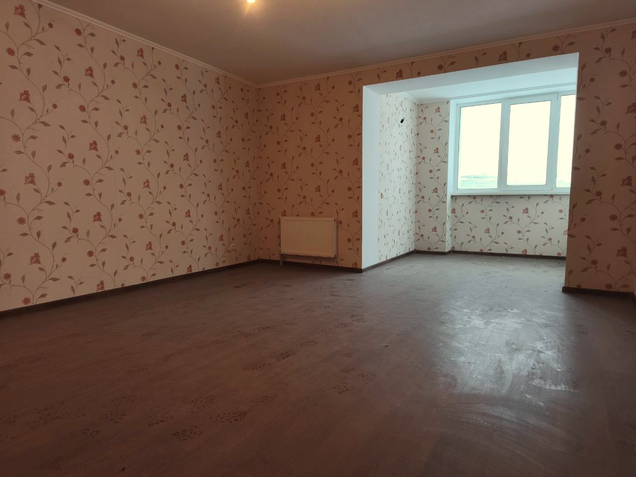 Сучасна 1 кімнатна квартира 66м² з ремонтом і автономним опаленням. Фото 1