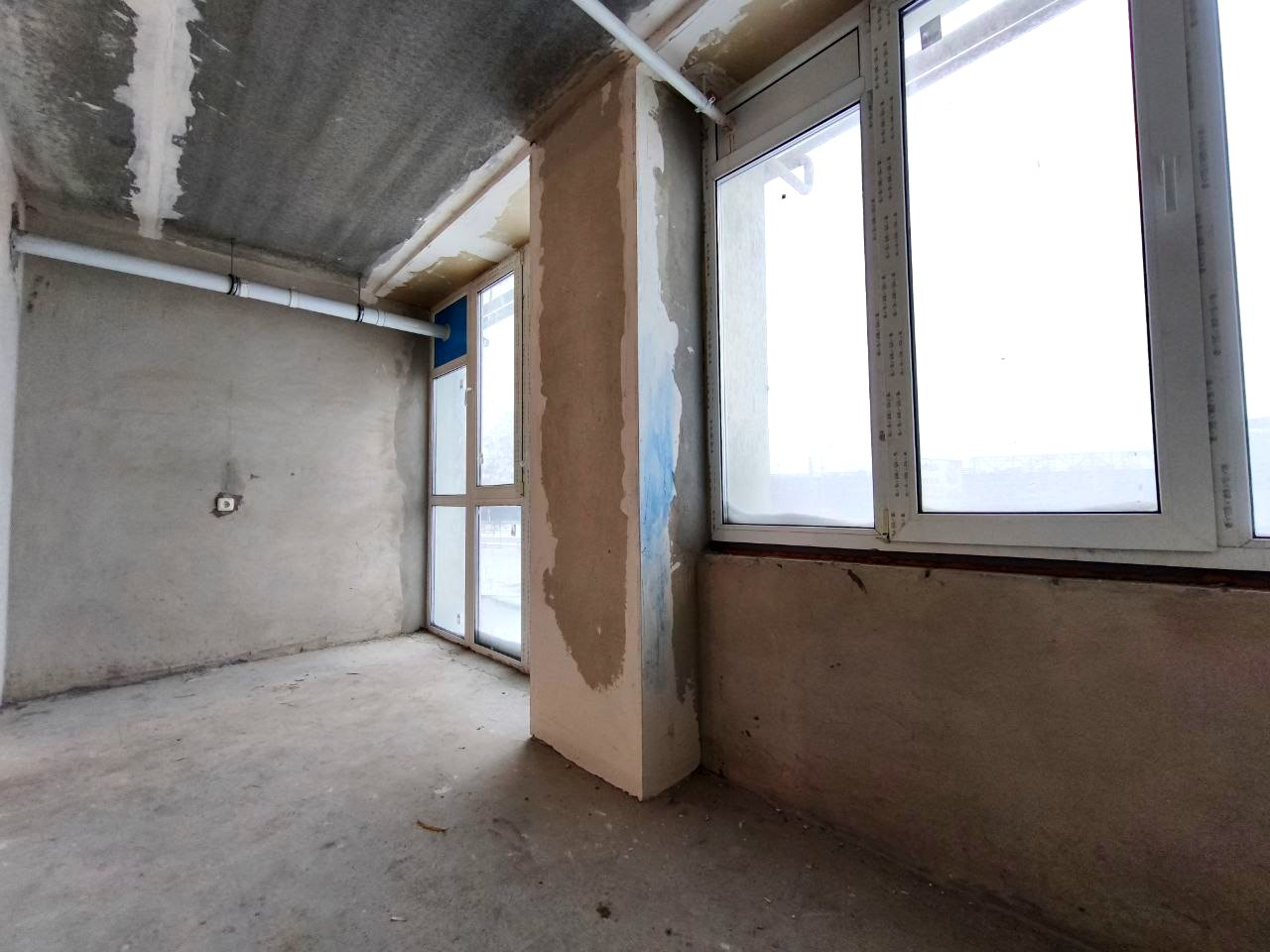 Сучасна 1 кімнатна квартира 66м² з ремонтом і автономним опаленням. Фото - 9