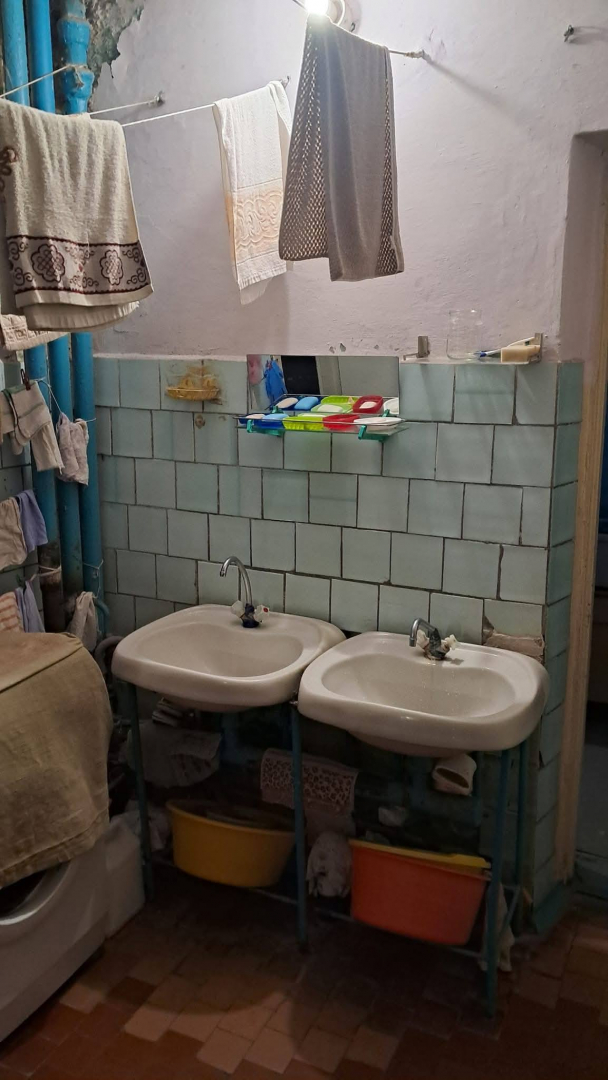 Продам кімнату 13 м2 гуртожиток Голлівуд Чернігів. Фото - 8