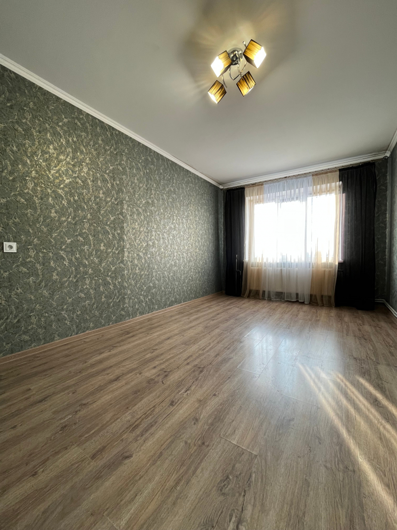 Продається світла і тепла 1на квартира 40м2, вул. Єськова. Фото - 3