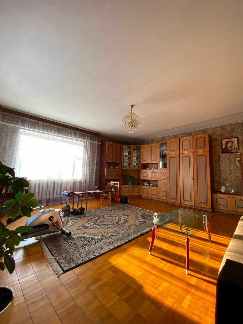 Просторий приватний будинок біля озера Земснаряд!. Фото - 7