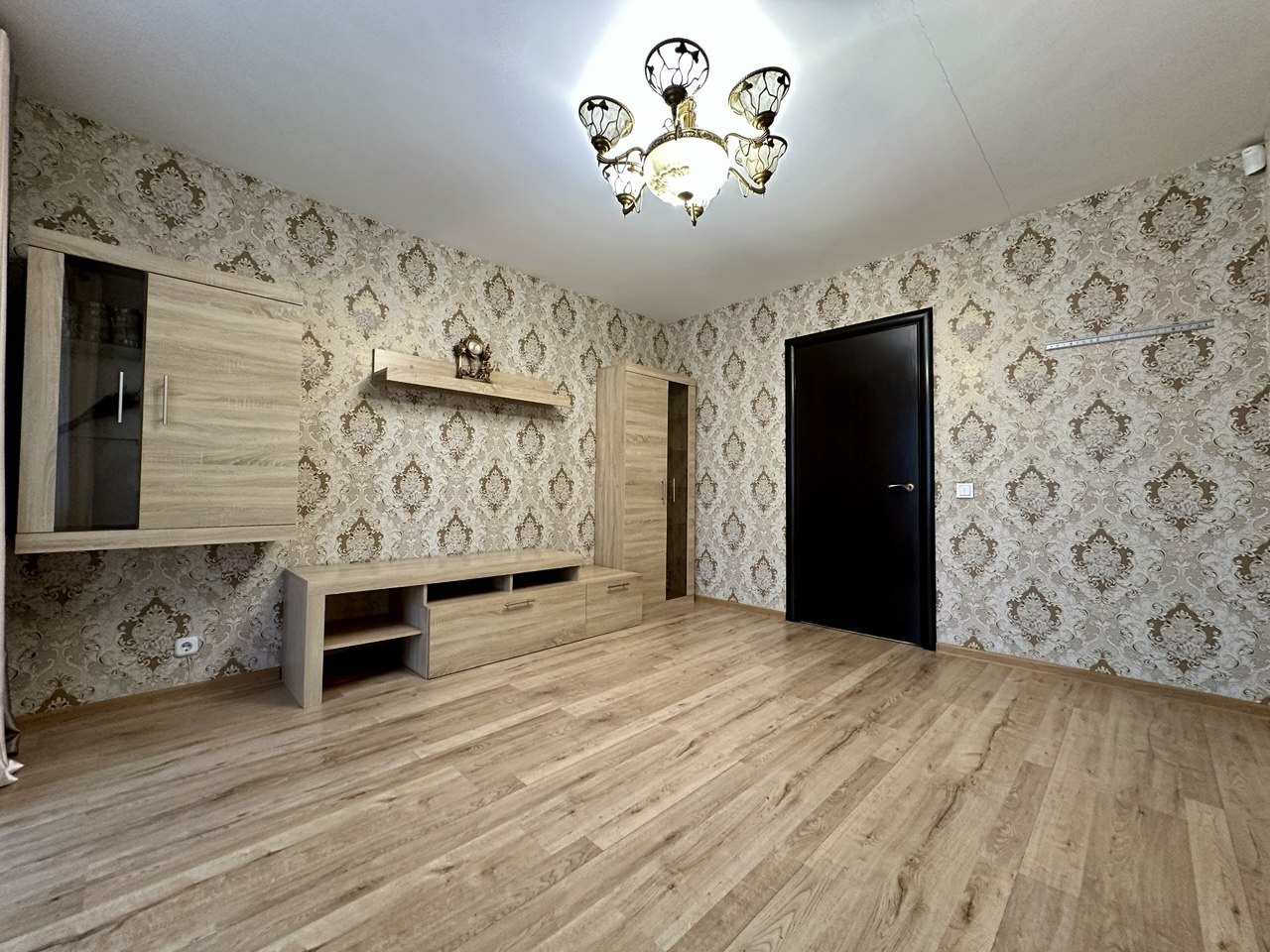 Затишна 2 кімнатна квартира 67м2,новобудова,авт.опал.ремонт+меблі. Фото - 9