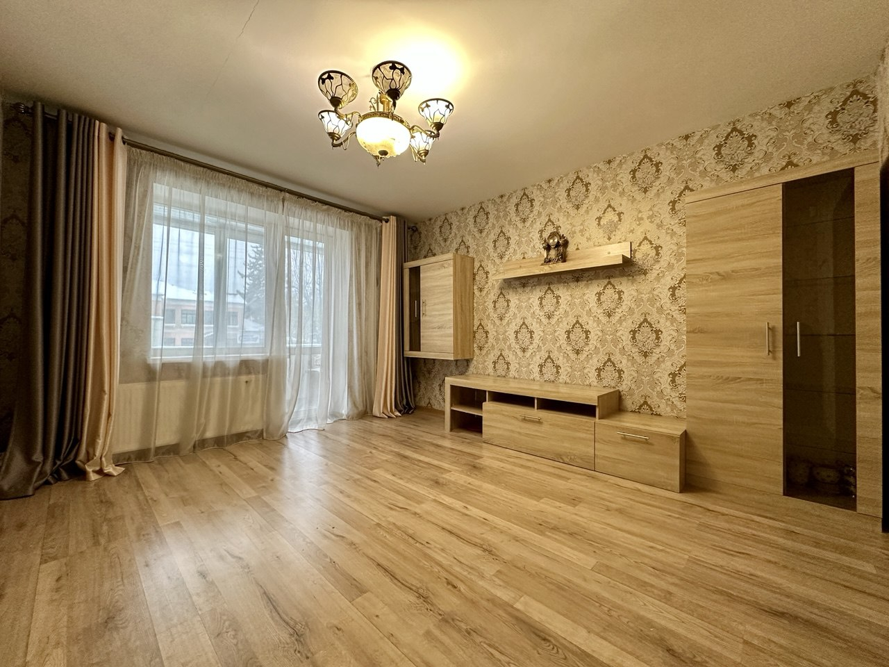 Затишна 2 кімнатна квартира 67м2,новобудова,авт.опал.ремонт+меблі. Фото - 8