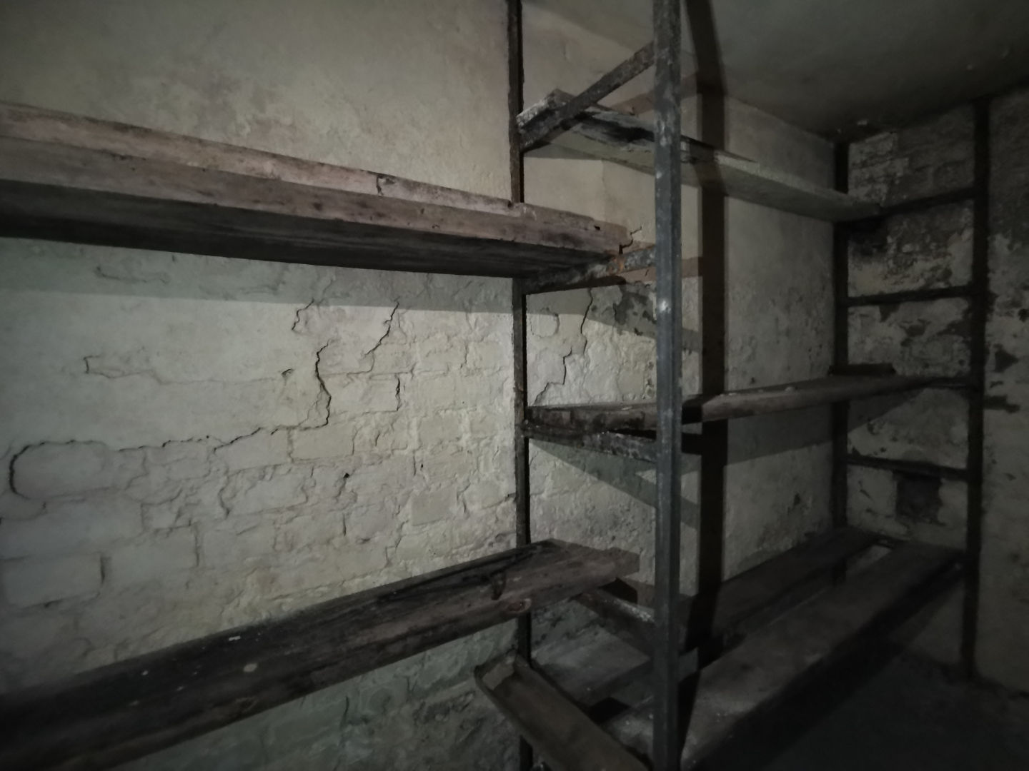 Капітальний гараж у 26 кооперативі, район Березового гаю. Фото - 8