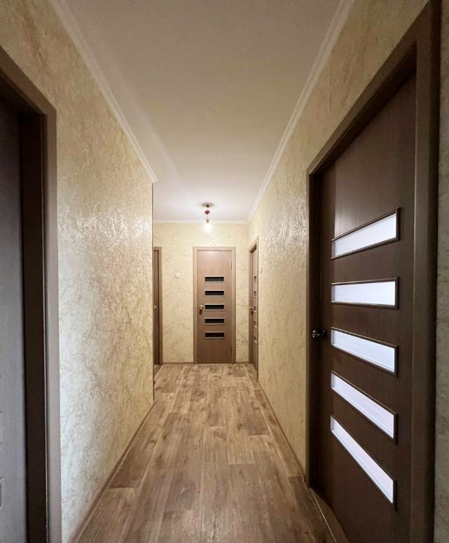 Живіть у центрі з комфортом - 4-кімнатна квартира 80 м². Фото - 5