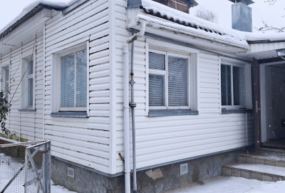 Продам житловий будинок у Чернігові біля Міського парку та річки Десна