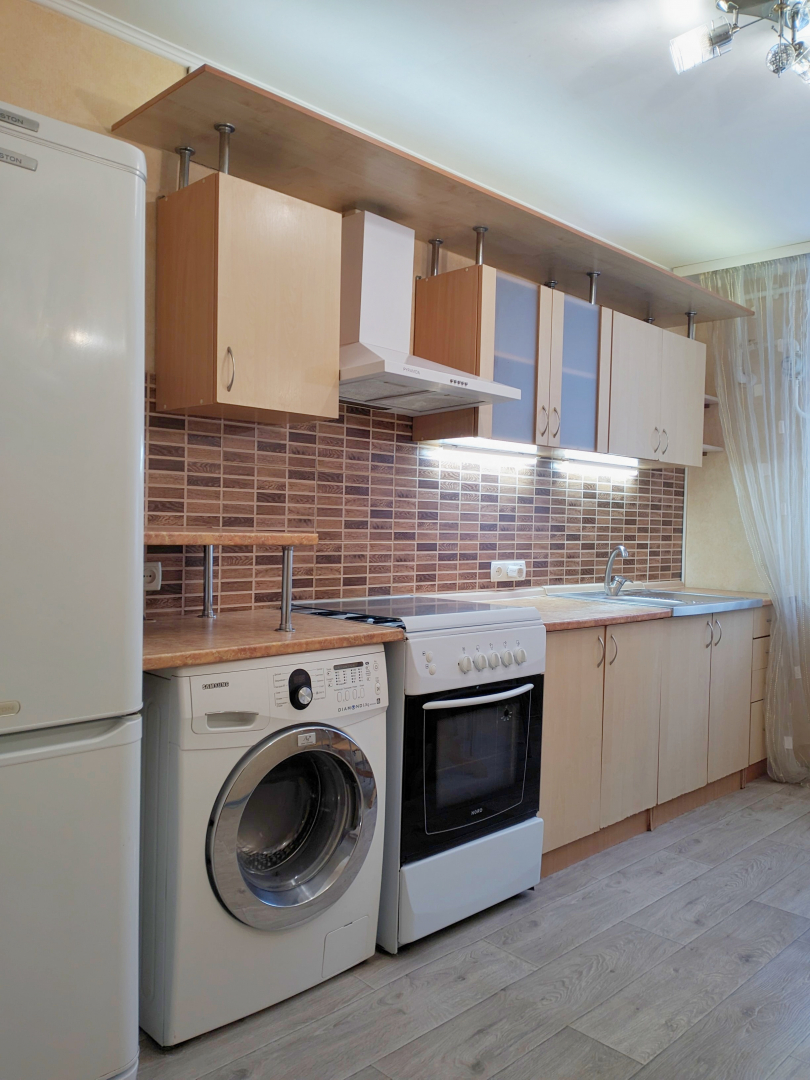 2-кімнатна квартира з автономномкою, ремонтом, меблями та технікою. Фото - 7