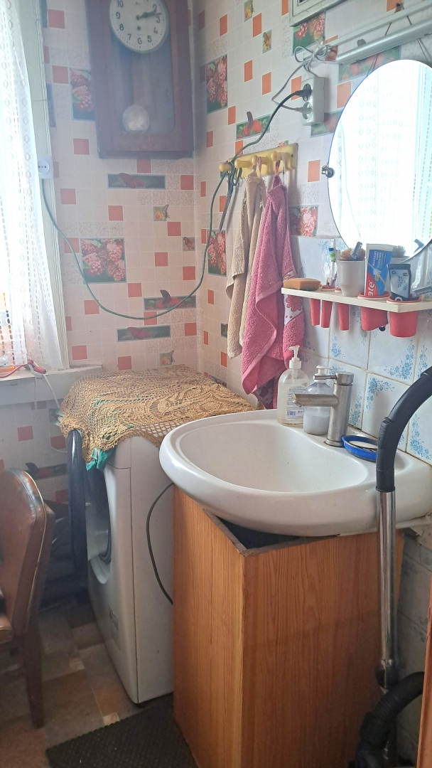 Продам житловий будинок у селі Іванівка 15 км від Чернігова. Фото - 17