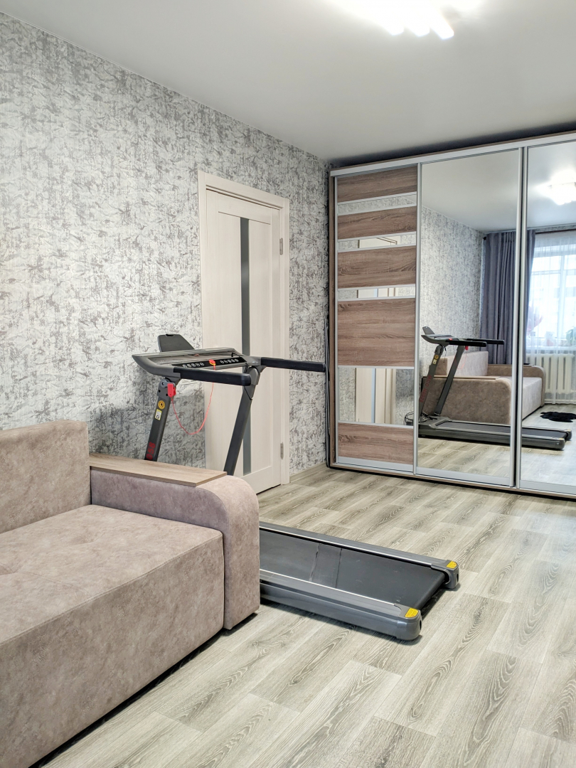 1-кімнатна квартира по Левка Лук’яненка. Ремонт, меблі, техніка, колонка. Фото - 2