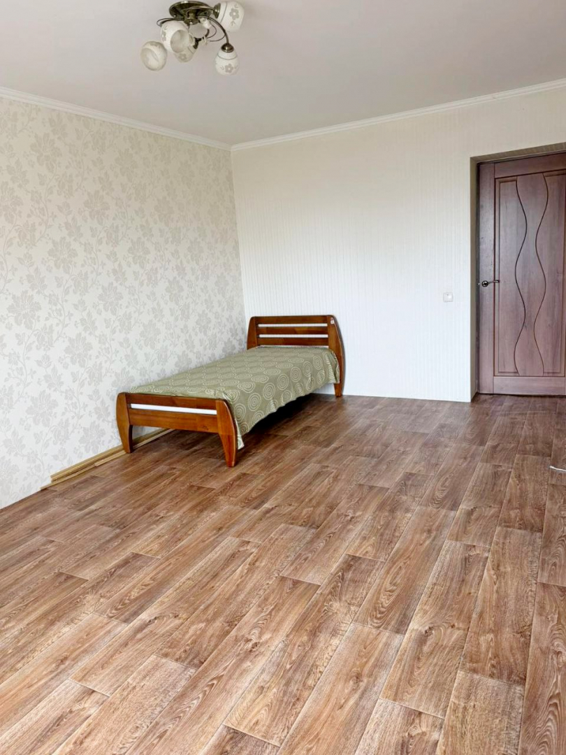 Простора 3 кімнатна квартира 63 м2 з сучасним ремонтом та меблями. Фото - 7