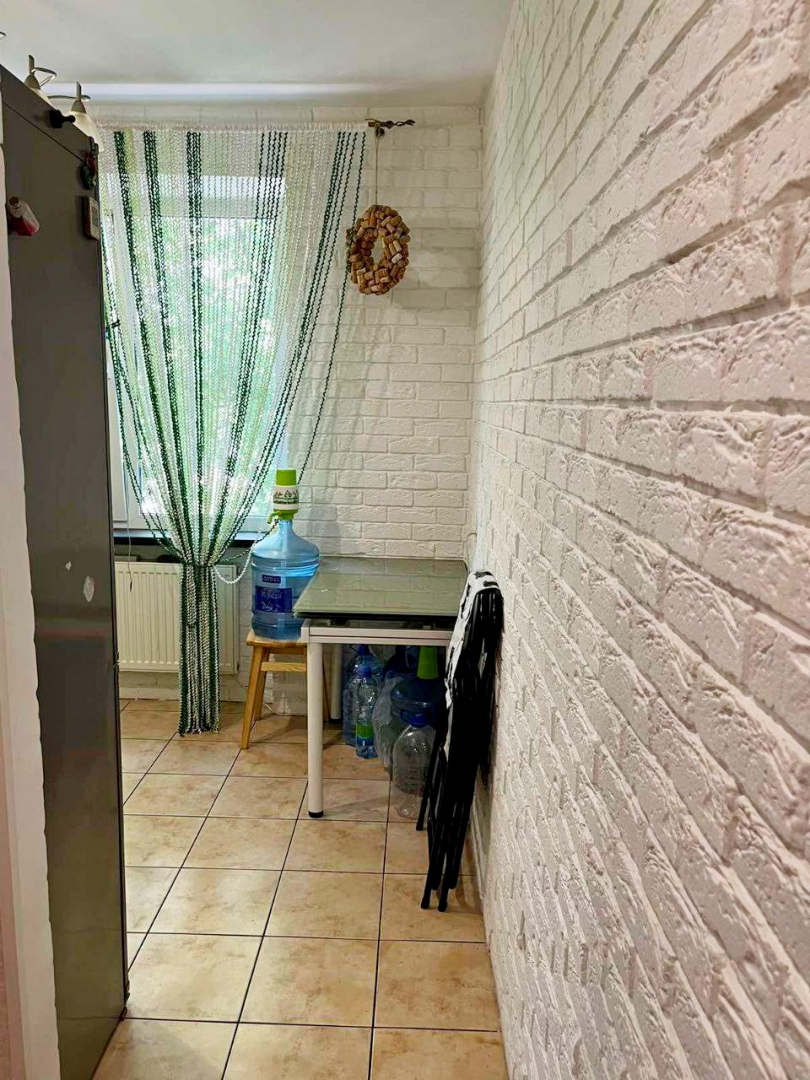 Простора 3 кімнатна квартира 63 м2 з сучасним ремонтом та меблями. Фото - 9