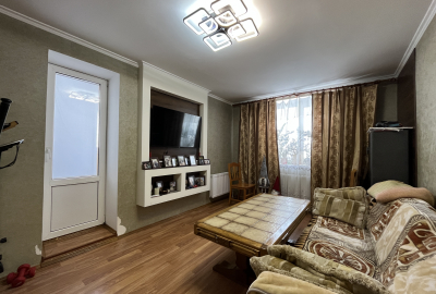 Затишна 2-кімнатна квартира з ремонтом у цегляному будинку — заїжджай і живи!