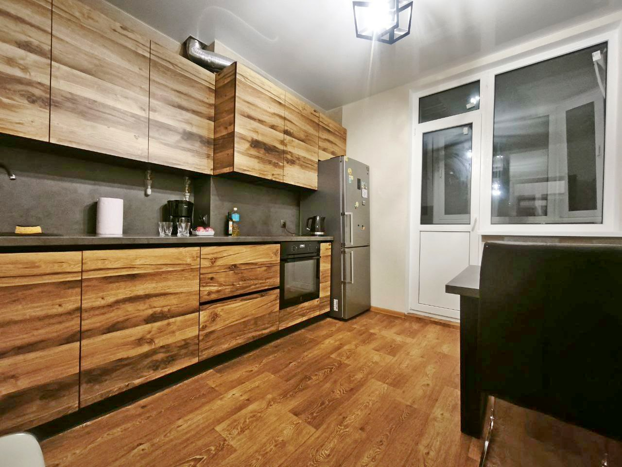 1 кімнатна квартира в центрі міста. Ремонт, автономка. Сертифікат. Фото 1