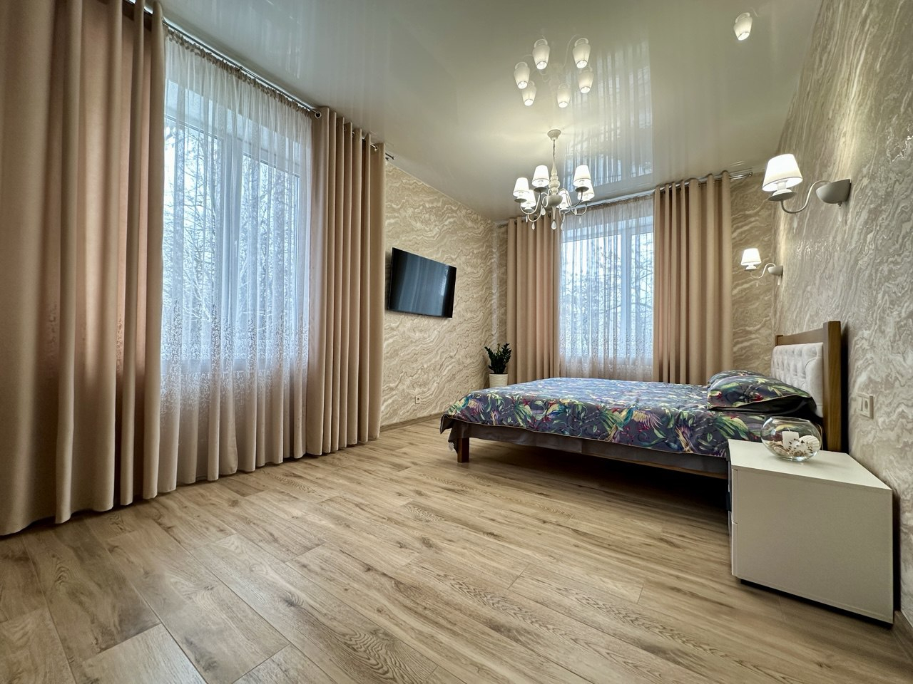 Центр міста,стильна квартира 76м2,з новим ремонтом,меблі+техніка. Фото - 14