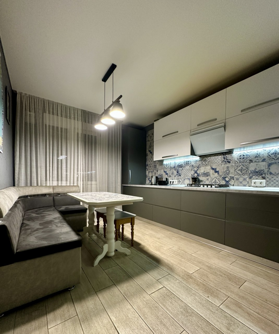 Жабинського 2В, 1 кімнатна 50м2 ,ремонт+меблі,єОселя,Сертифікат. Фото - 2