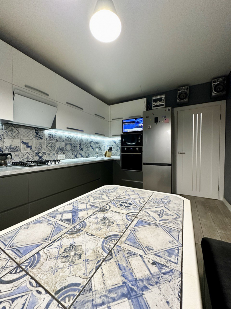 Жабинського 2В, 1 кімнатна 50м2 ,ремонт+меблі,єОселя,Сертифікат. Фото - 3