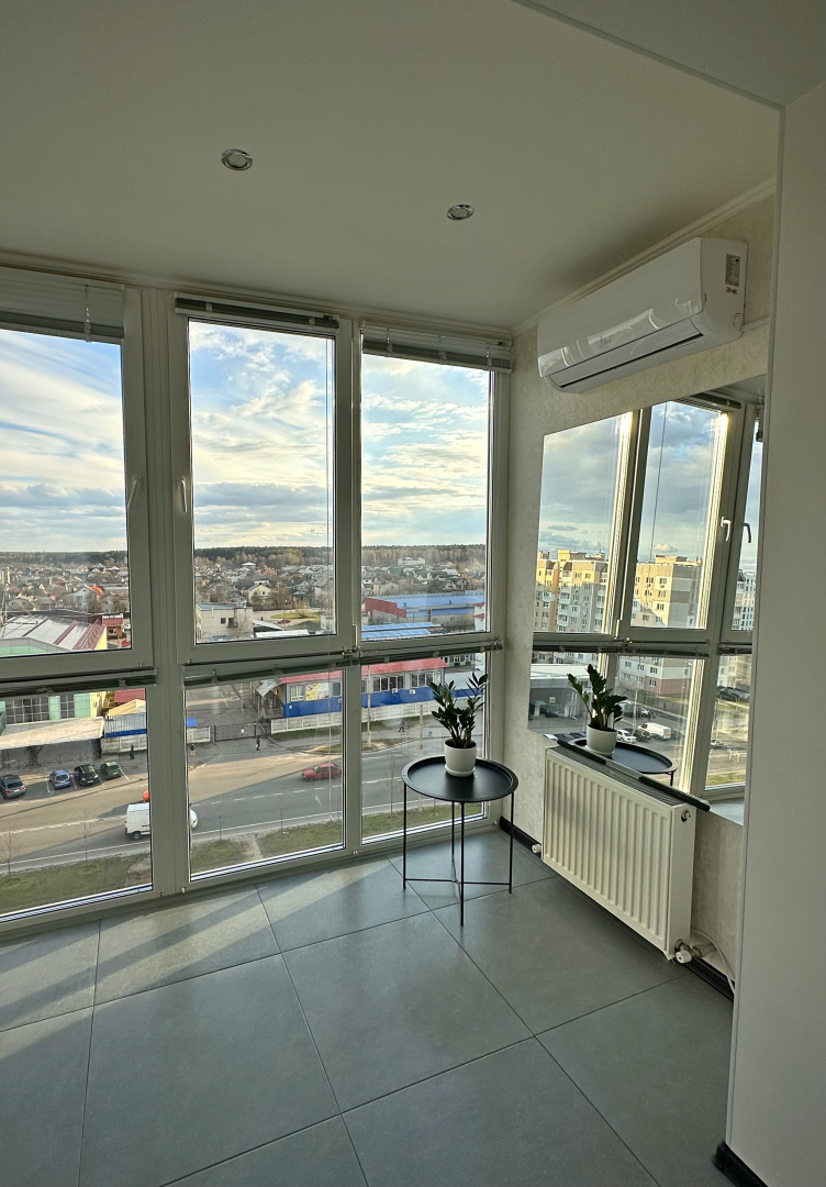 1-кімнатна квартира з дизайнерським ремонтом, 47,6 м², вул. Незалежності. Фото - 3