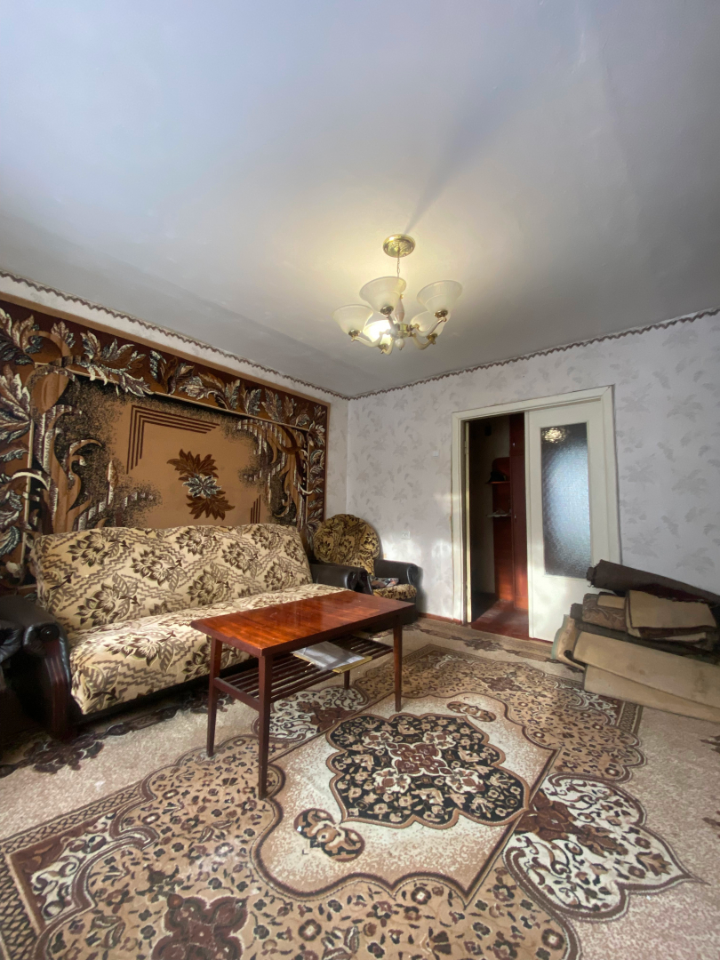 Простора 2-кімнатна квартира на вул Соборності!. Фото 1