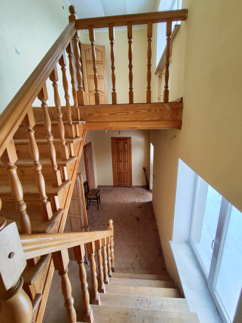 Видовий цегляний будинок 240 м² у центрі міста з гаражем та банею. Фото - 3