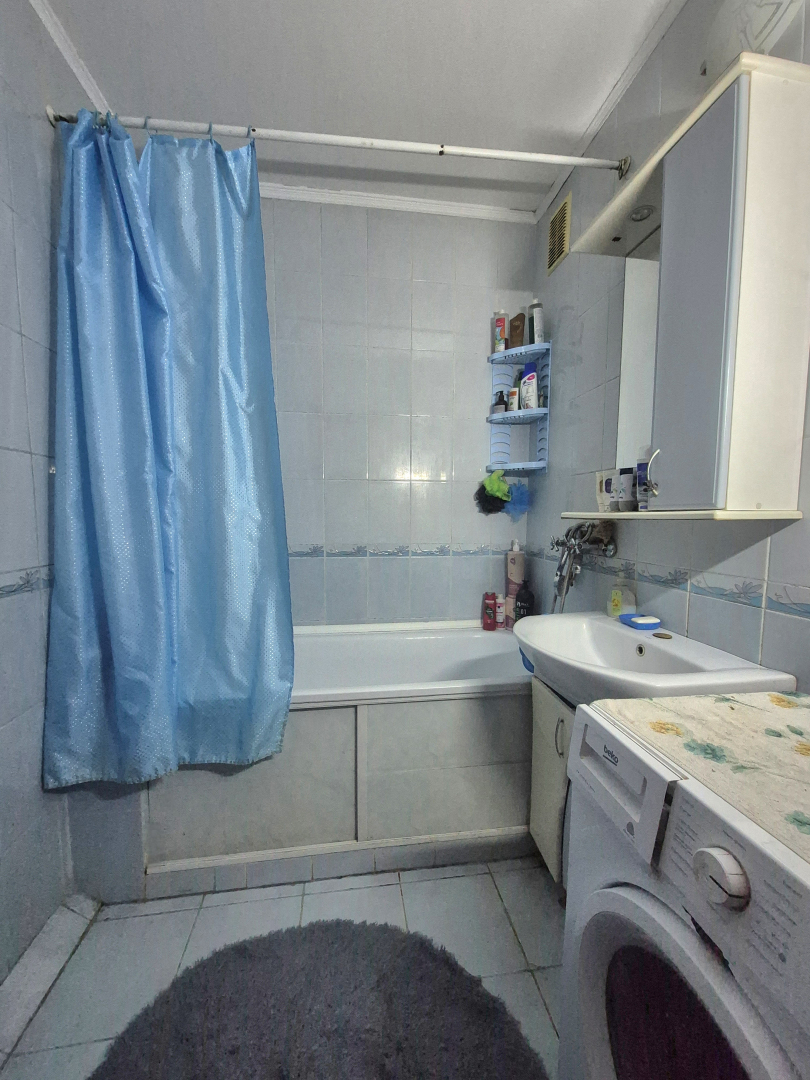 Простора 2-кімнатна квартира з індивідуальним лічильником тепла. Фото - 5