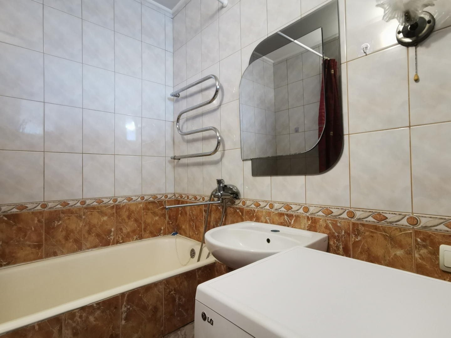 Однокімнатна квартира 37 м2 в центрі міста цегляний будинок. Фото - 5