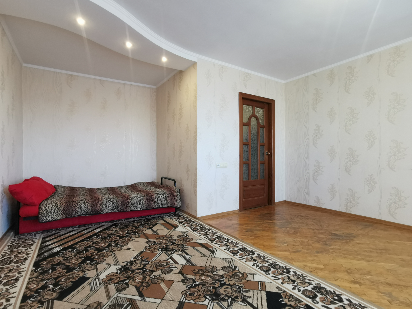 Однокімнатна квартира 37 м2 в центрі міста цегляний будинок. Фото - 12