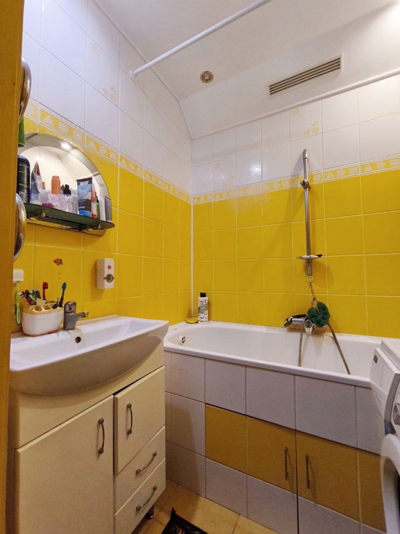 3 кімнатна квартира 63 м2 з ремонтом, меблями, технікою. Масани. Фото - 14