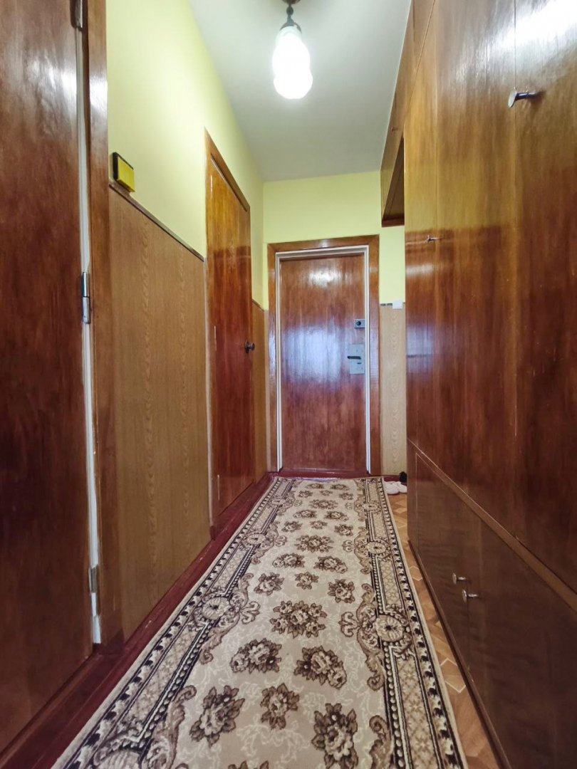 Простора гарна 1 кімнатна квартира 41 м2 в центрі міста. 4/9.. Фото - 8