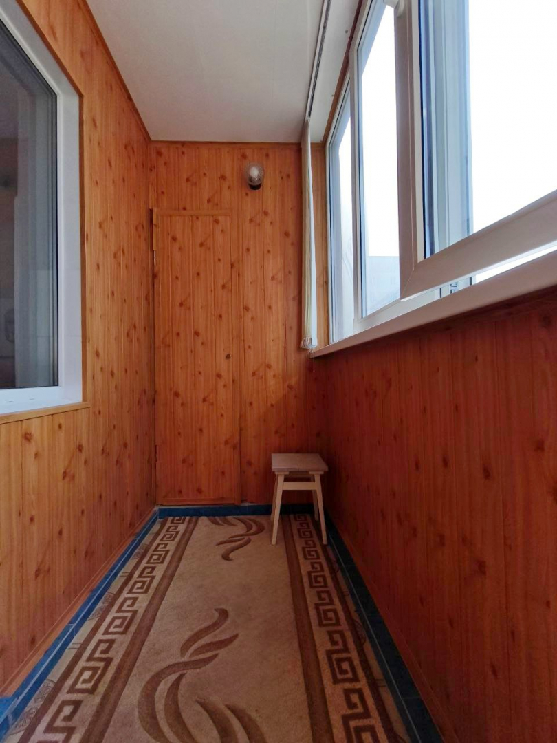 Простора гарна 1 кімнатна квартира 41 м2 в центрі міста. 4/9.. Фото - 7