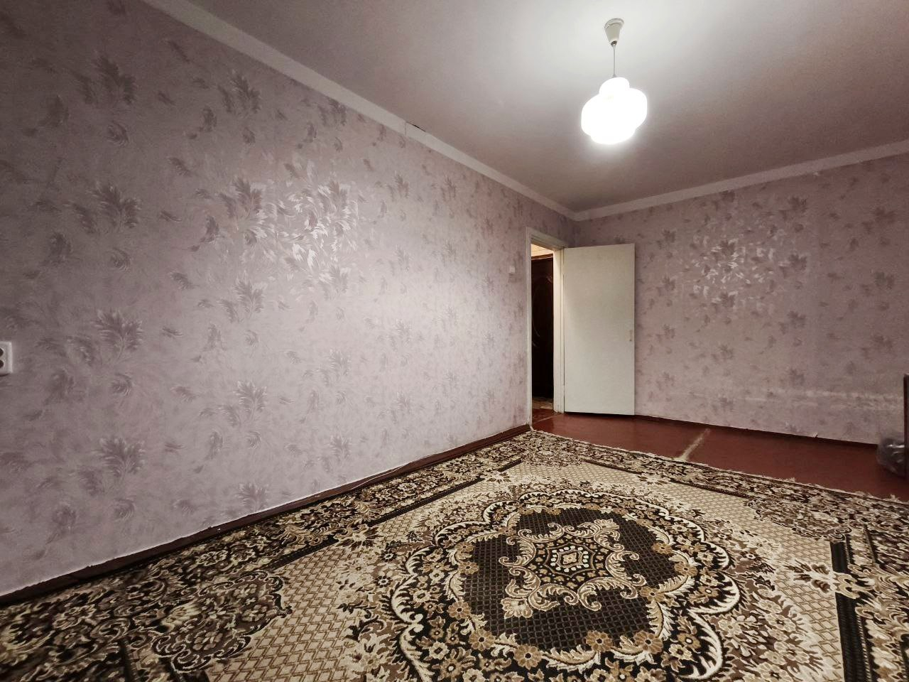 1 кімнатна квартира 32 м2 район ринок Нива / Пухова. Фото 1