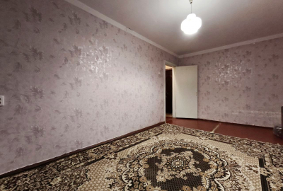 1 кімнатна квартира 32 м2 район ринок Нива / Пухова