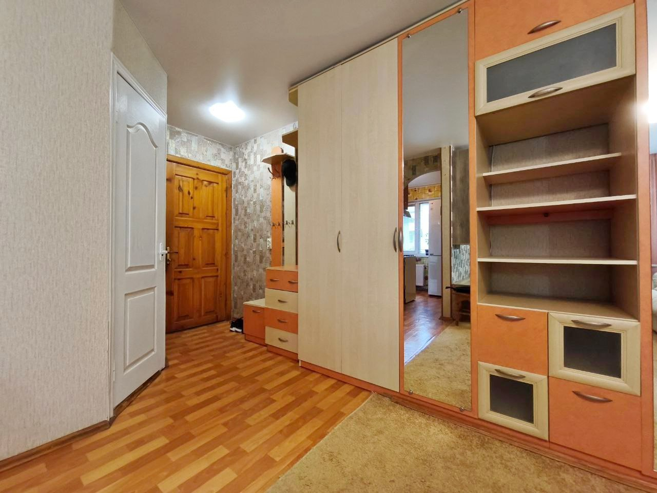 Сучасна повністю укомплектована 3 кімнатна квартира у серці центрі. Фото - 15