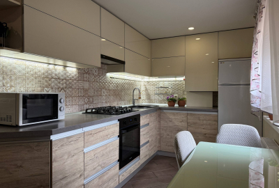 Частина будинку , вул. Варзара, район Лісковиця