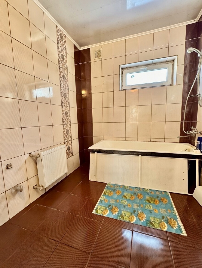 Будинок для дружньої родини, передмістя Чернігова. Фото - 8