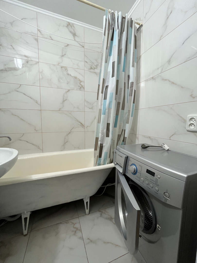 Продається світла 2на квартира 52 м², вул. Гонча. Фото - 17