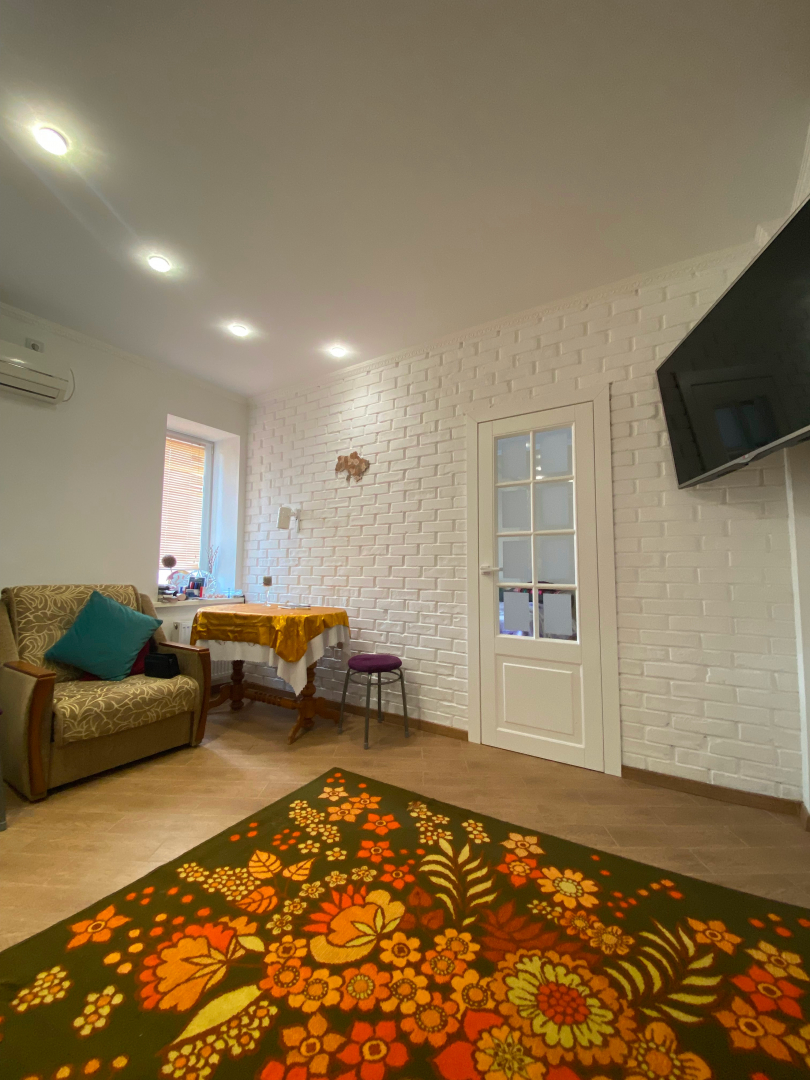 Простора укомплектована квартира в найкращій локації!. Фото 1