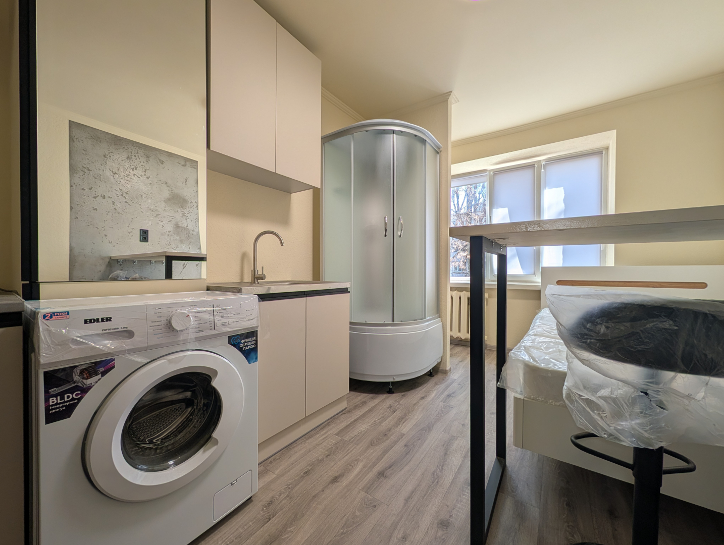 Смарт квартира 14 м2 з ремонтом, меблями та технікою, район КСК. Фото - 1