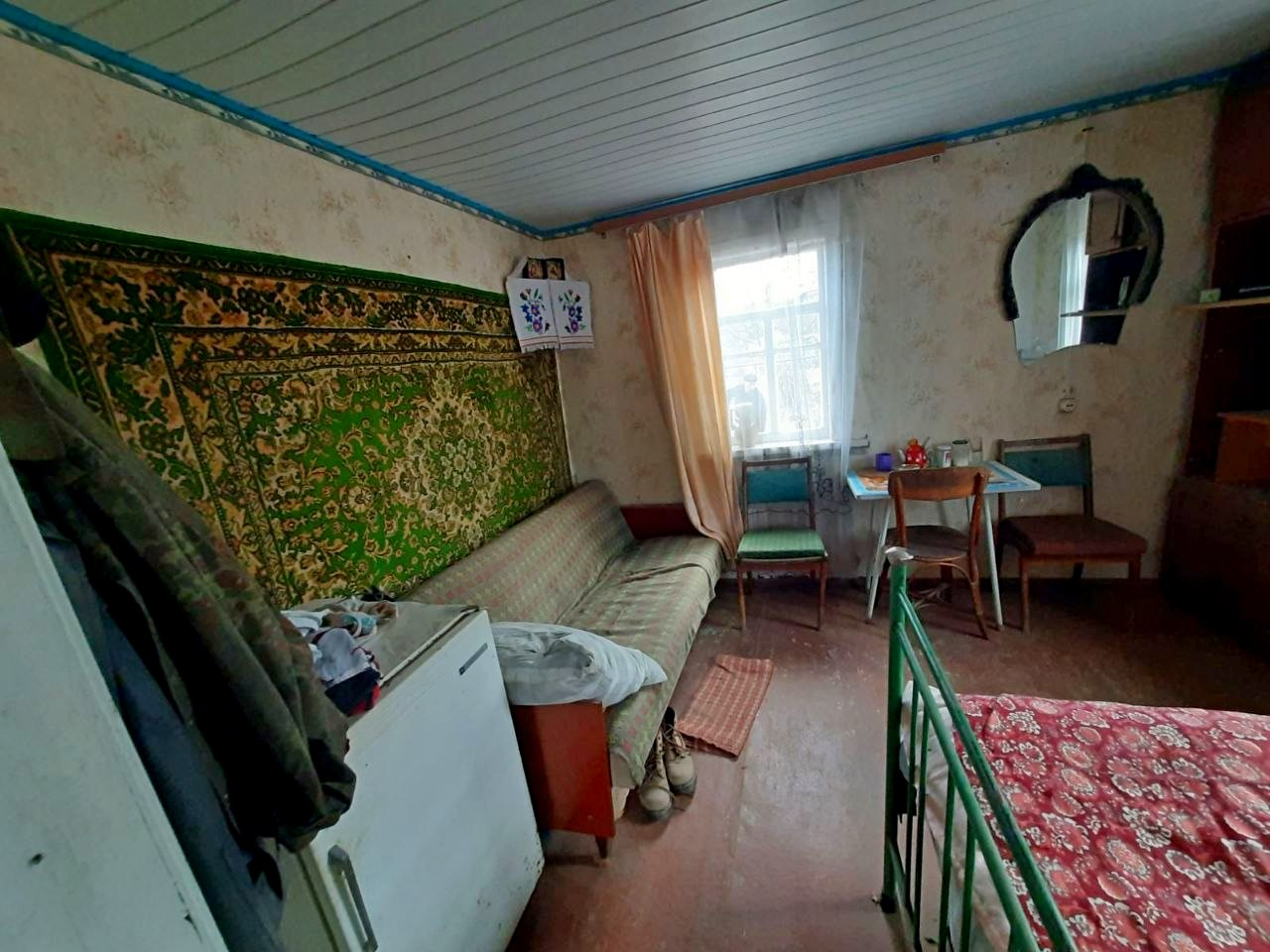 2 поверхова дача з опаленням, ділянка 6 соток. 4 км біля міста. Фото - 10