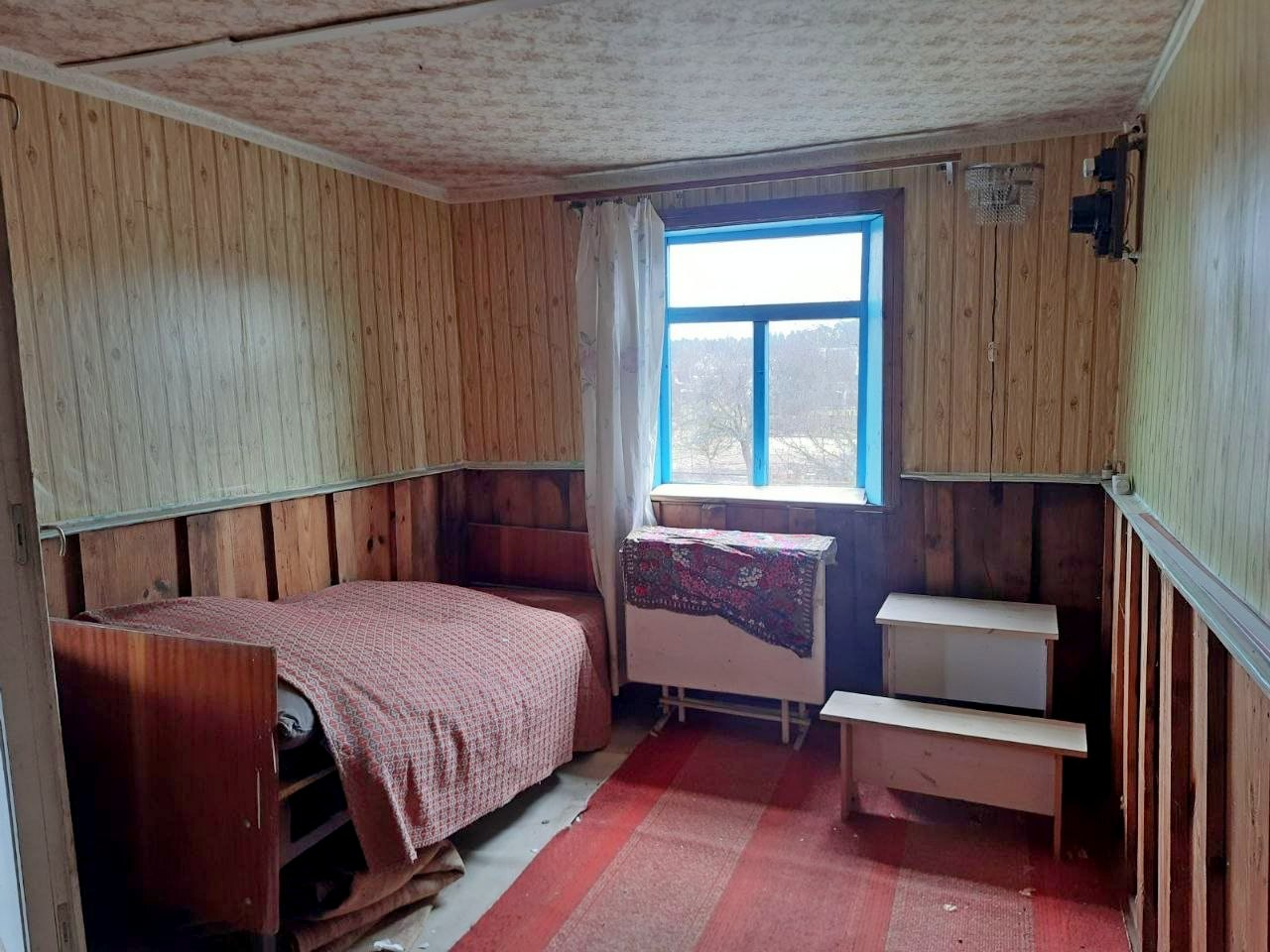 2 поверхова дача з опаленням, ділянка 6 соток. 4 км біля міста. Фото - 12