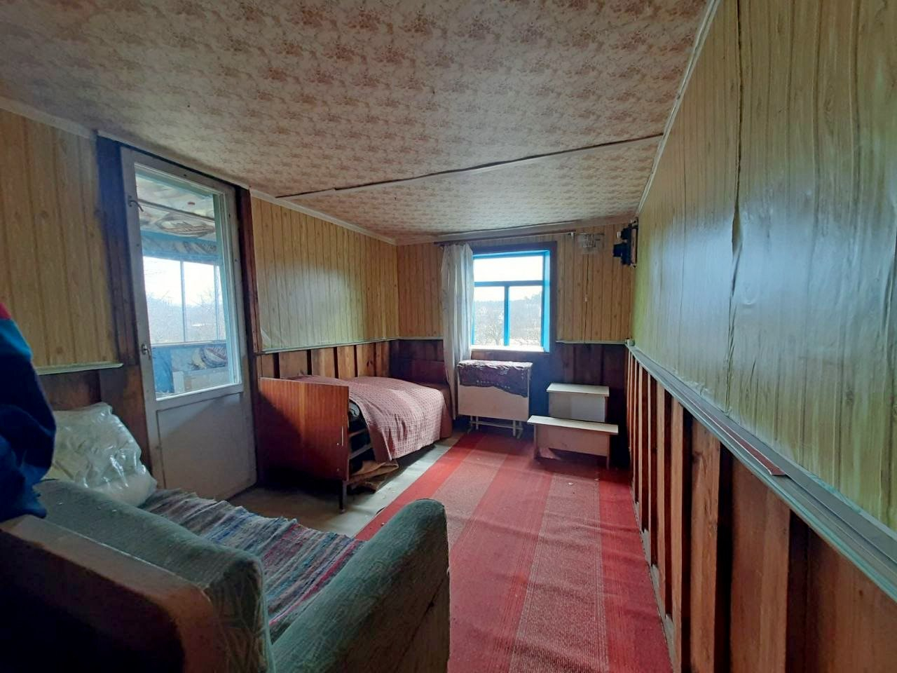 2 поверхова дача з опаленням, ділянка 6 соток. 4 км біля міста. Фото - 13