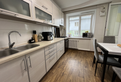 Продається простора 3на квартира 66 м² з ремонтом. Центр