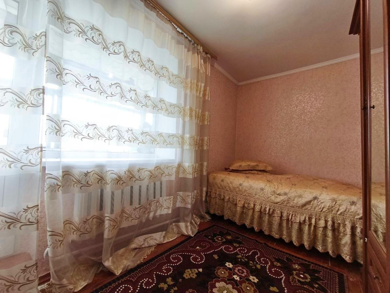 Простора 3 кімнатна квартира 52 м2 з меблями та технікою р-н Рокосовського. Фото - 1