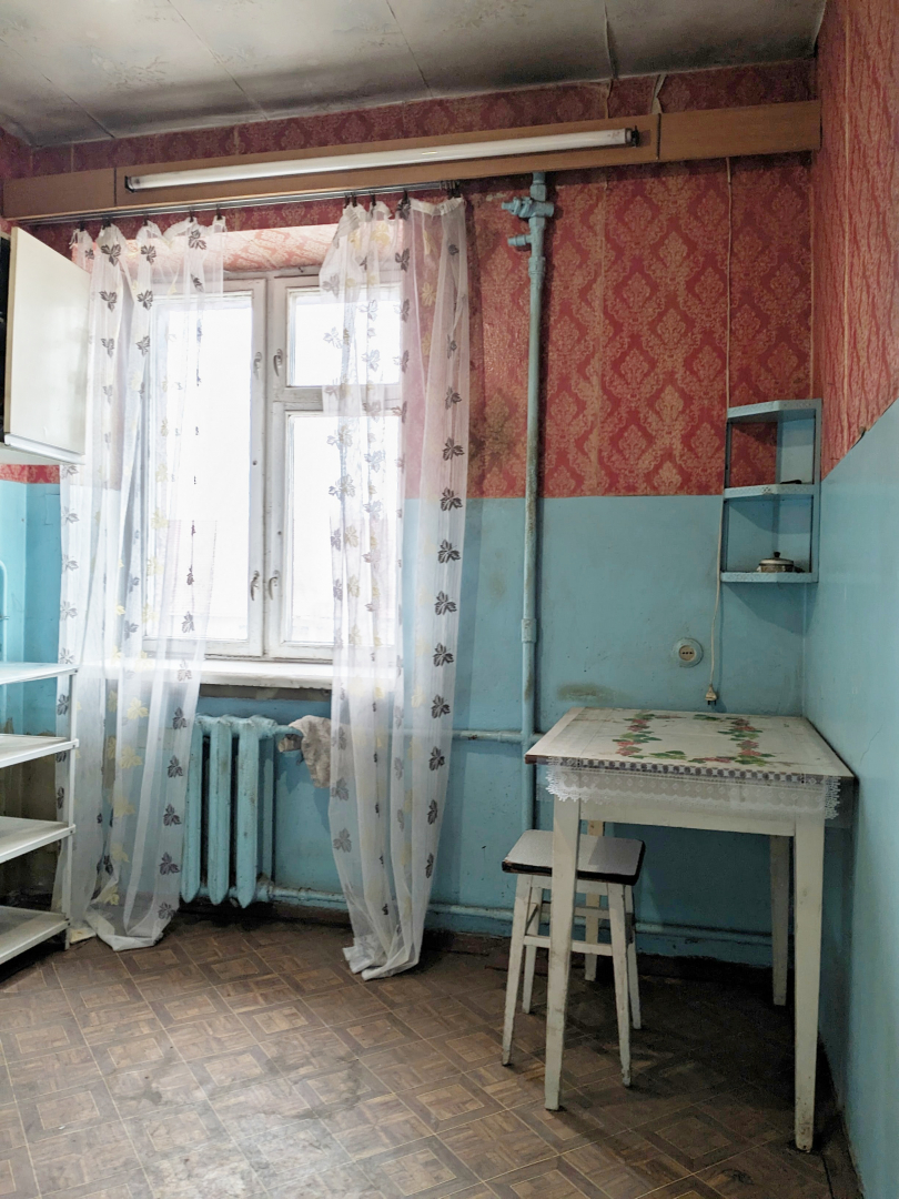 1-кімнатна квартира в центрі міста у цегляному будинку. Фото - 5