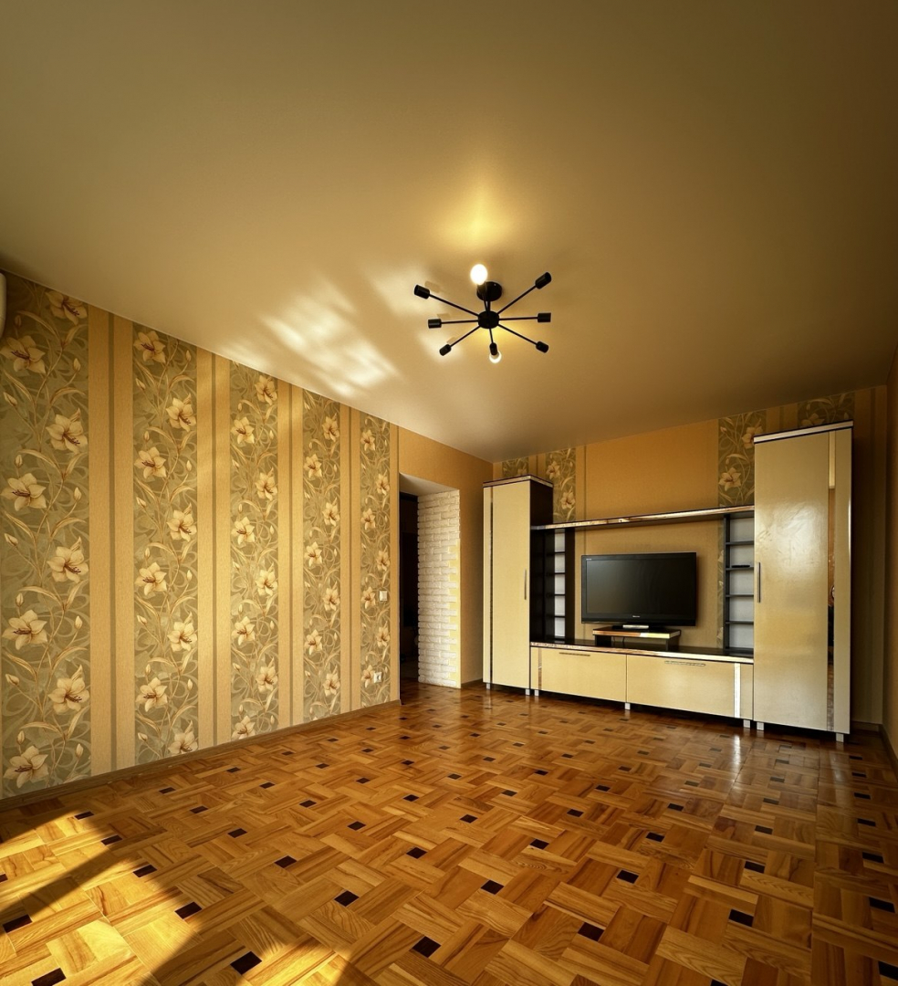 Продаж 1 кімнатної квартири 47м2 автономне опалення, ремонт,Сертифікат,Єоселя. Фото - 9