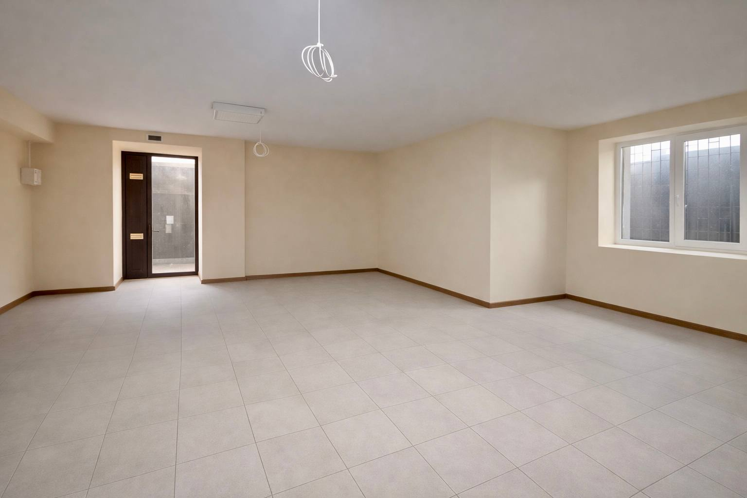 Продаж комерційного приміщення 56м² — вул. М. Грушевського (р-н Бєлова). Фото - 2