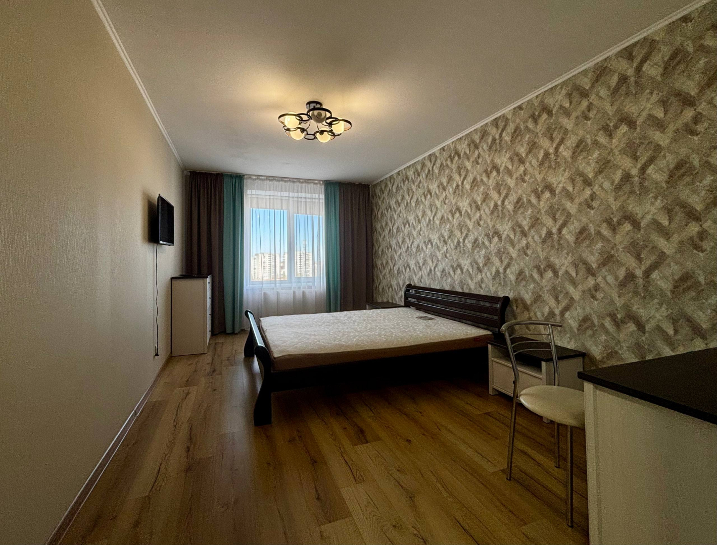 Пропоную 1-кімнатну квартиру, 43 м², з автономним опаленням у центрі міста. Фото - 6