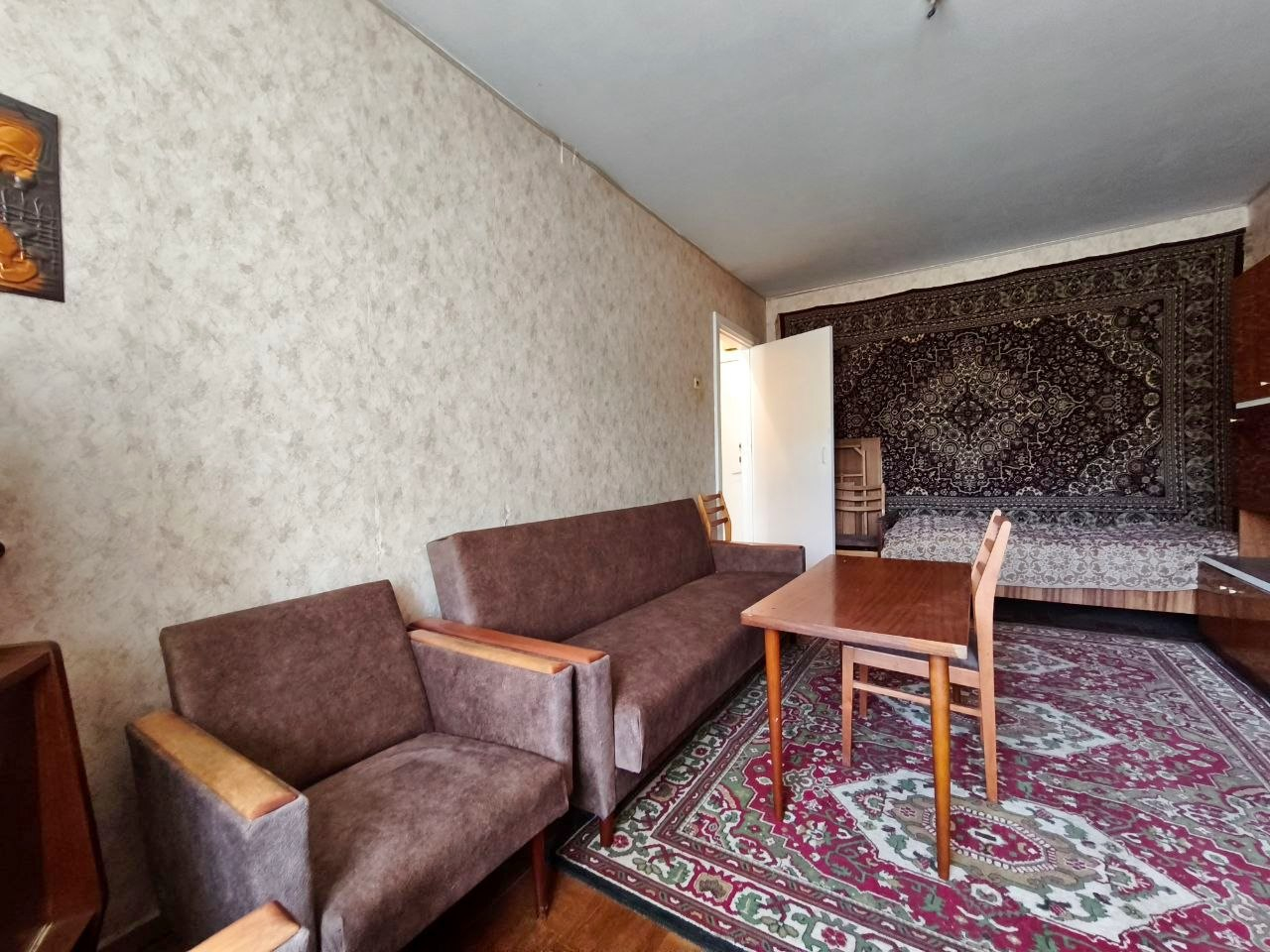 1 кімнатна квартира 30 м2 в жилому стані на 3 поверсі вул. Космонавтів. Фото 1
